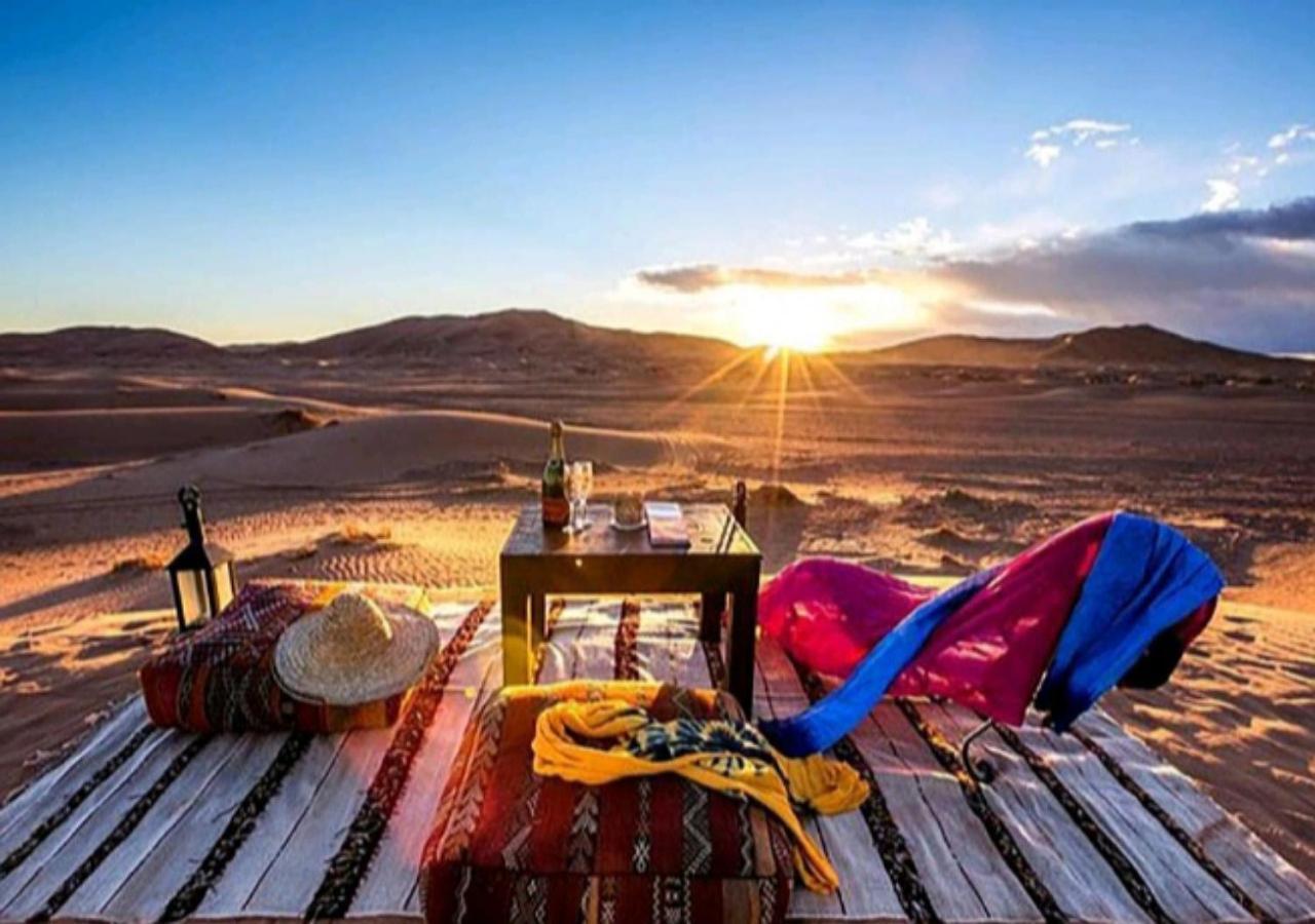 Sahara Luxury Desert Campメルズーガ エクステリア 写真