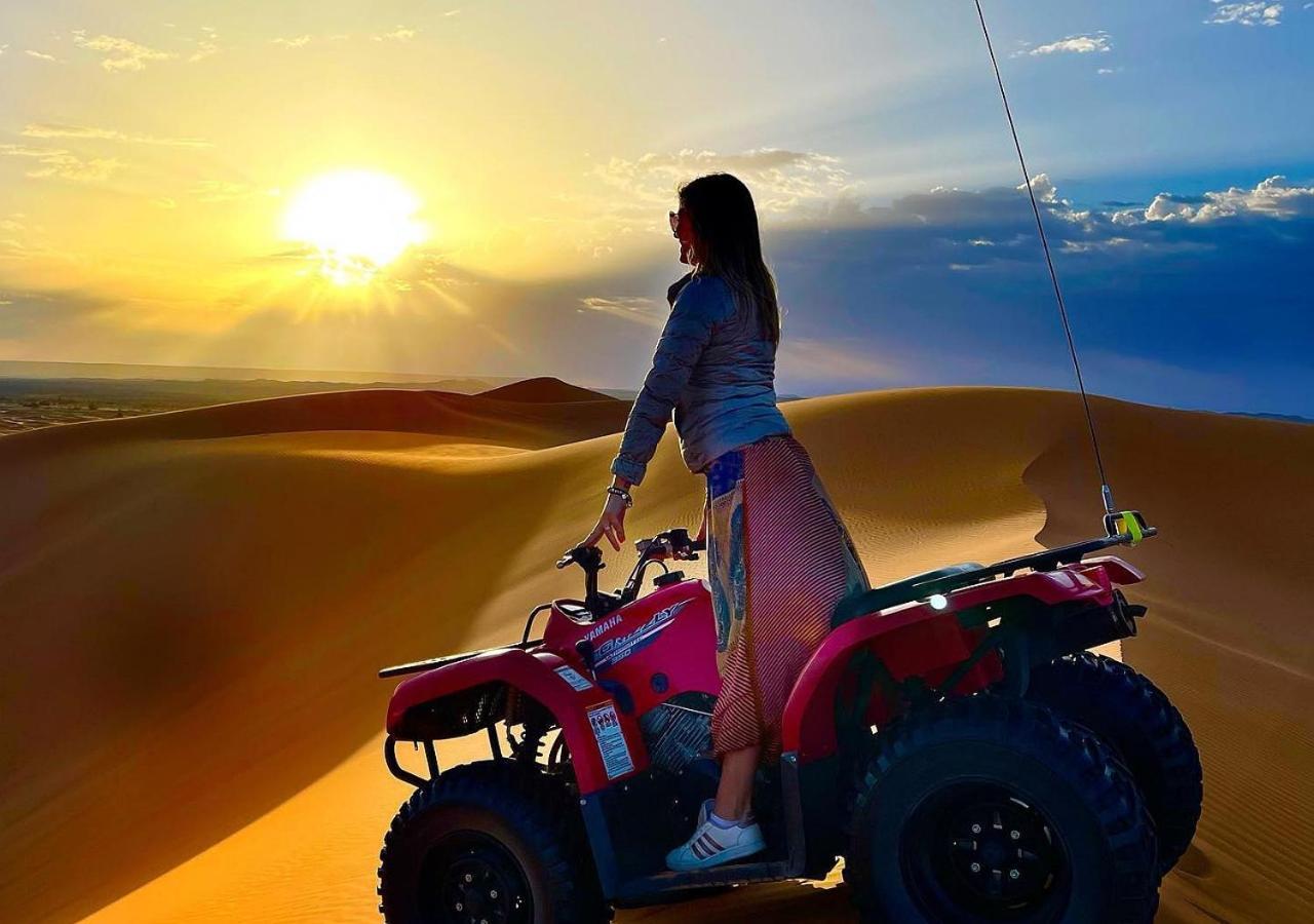 Sahara Luxury Desert Campメルズーガ エクステリア 写真