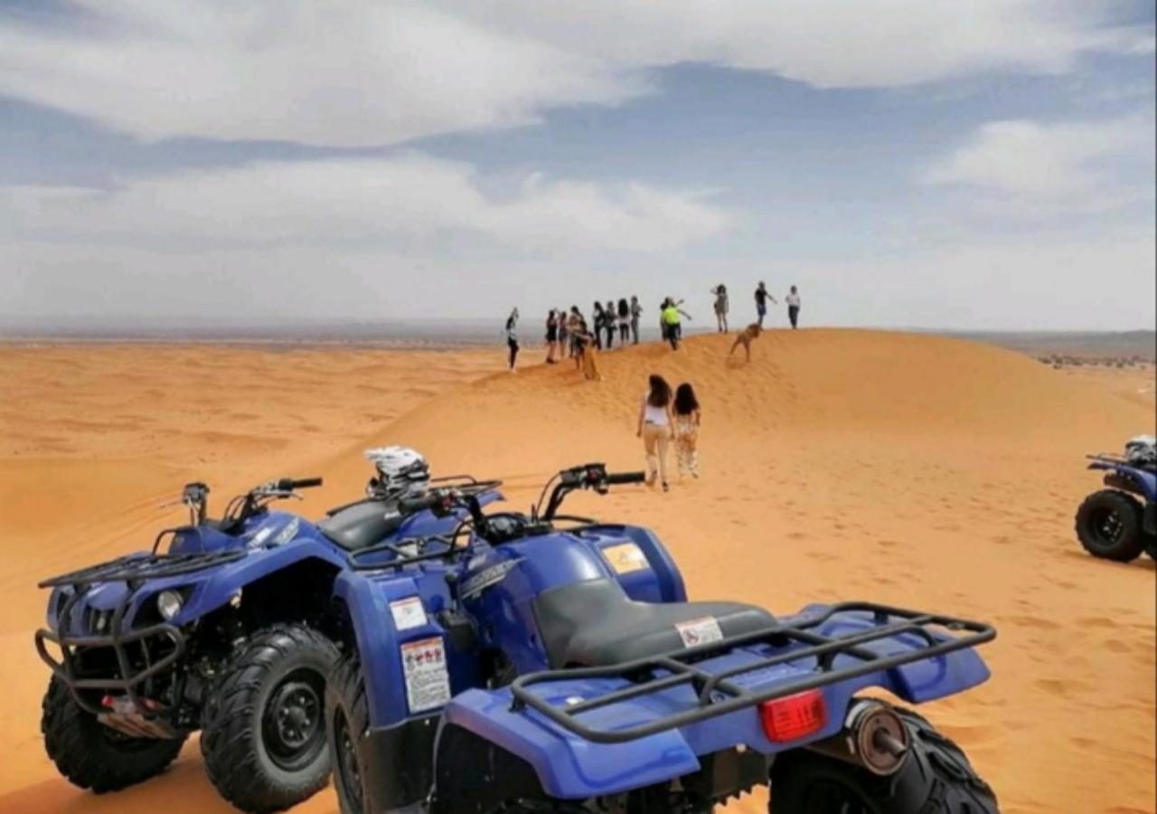 Sahara Luxury Desert Campメルズーガ エクステリア 写真