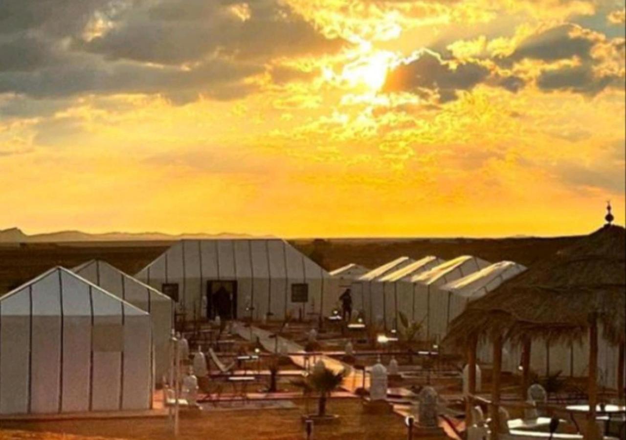 Sahara Luxury Desert Campメルズーガ エクステリア 写真